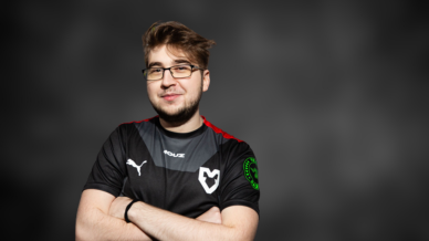Ádám Torzsás