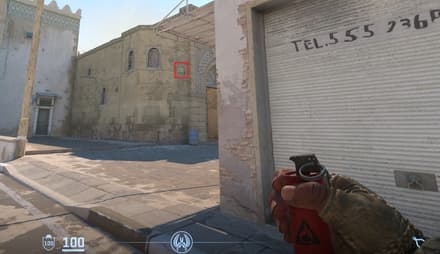 Молотов за синий контейнер на Dust 2