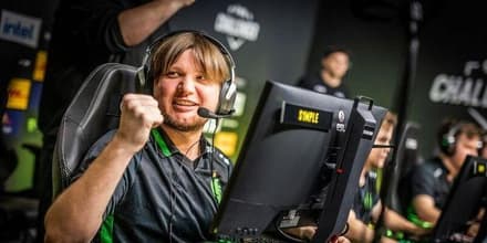 Стиль игры s1mple в CS2