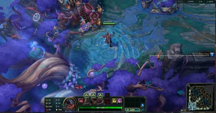 User Interface and Controls in League of Legends