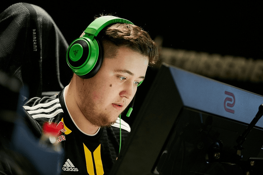 Top 10 CS2 AWPers – Best Snipers & Pro Players Ranked | Profilerr